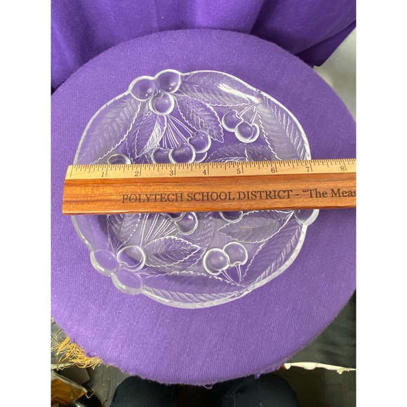 Vintage, Set of (4), Clear Glass/Crystal Cherry design Embossed Plates by Hoya - Picture 6 of 12